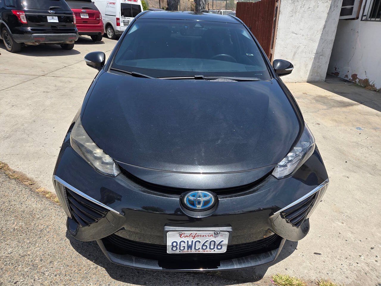 Used 2018 Toyota Mirai FWD image 6