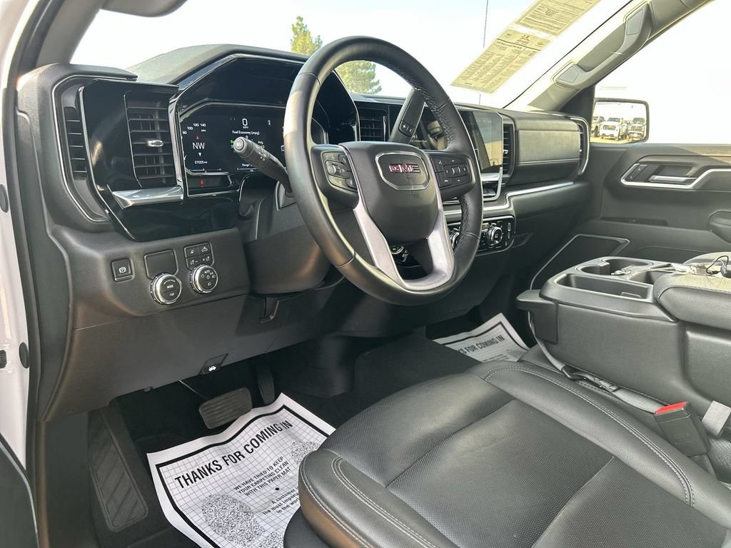 Certified 2026 GMC Sierra 1500 SLT RWD image 7
