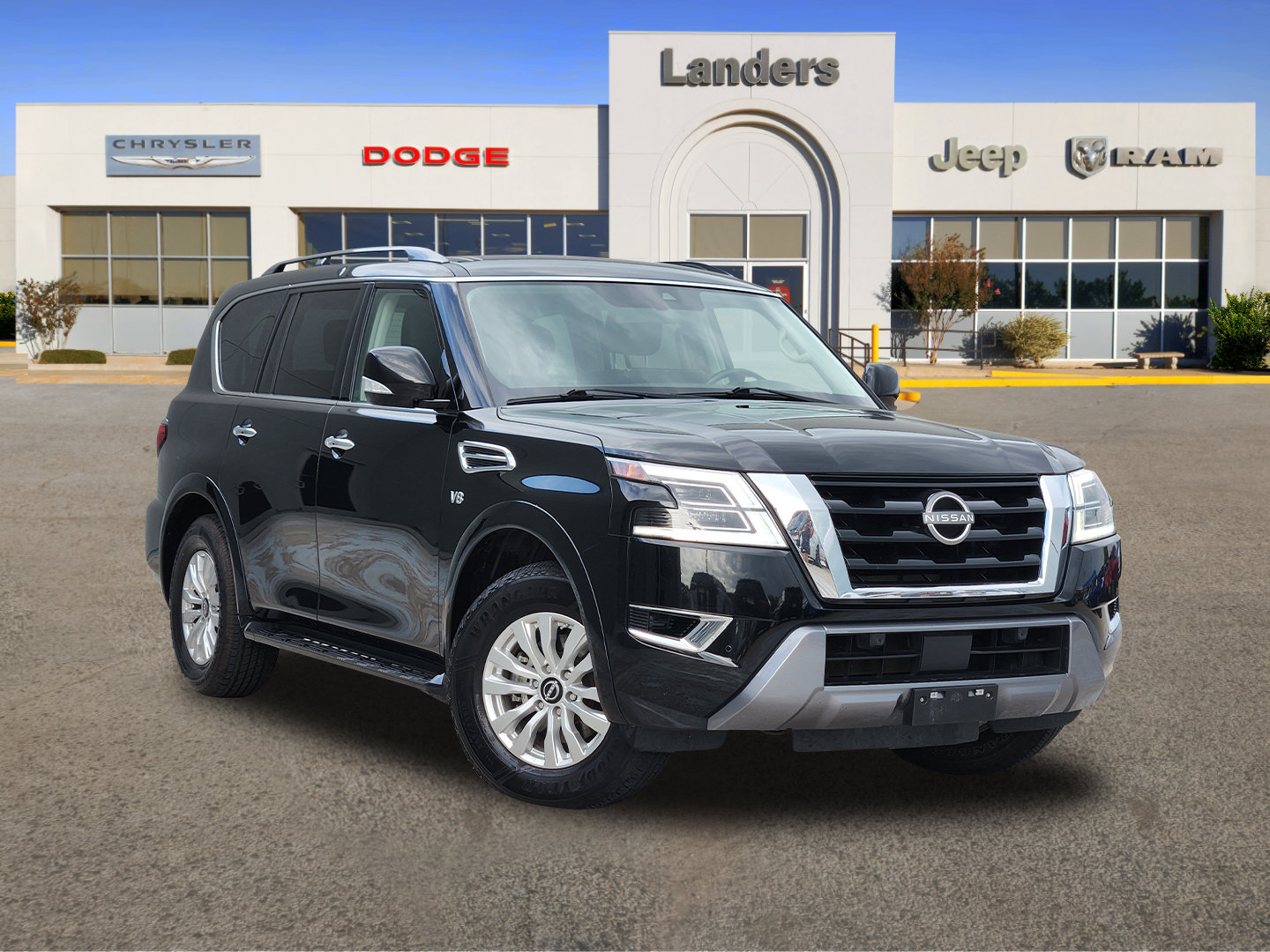 Used 2022 Nissan Armada SV AWD/4WD image 1