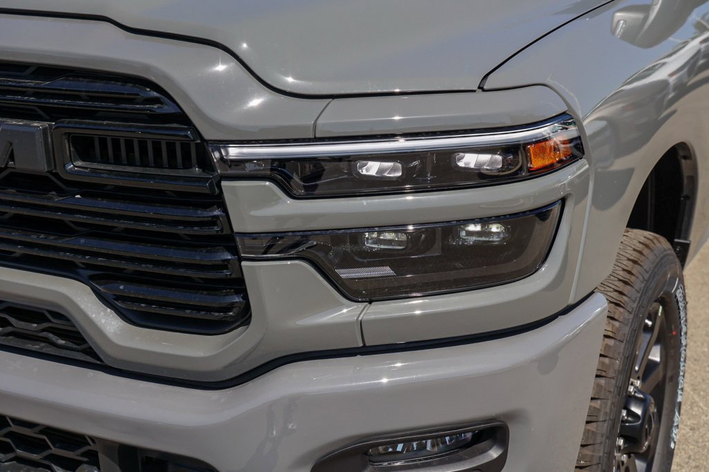New 2027 RAM 2500 Laramie AWD/4WD image 11