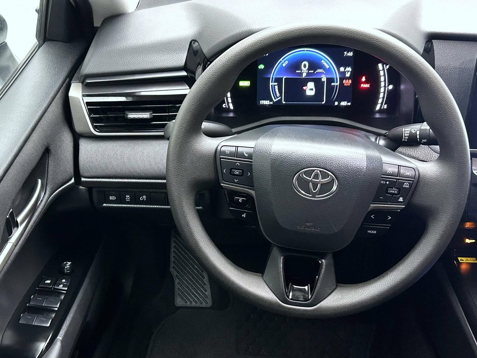 Used 2026 Toyota Camry LE FWD image 12