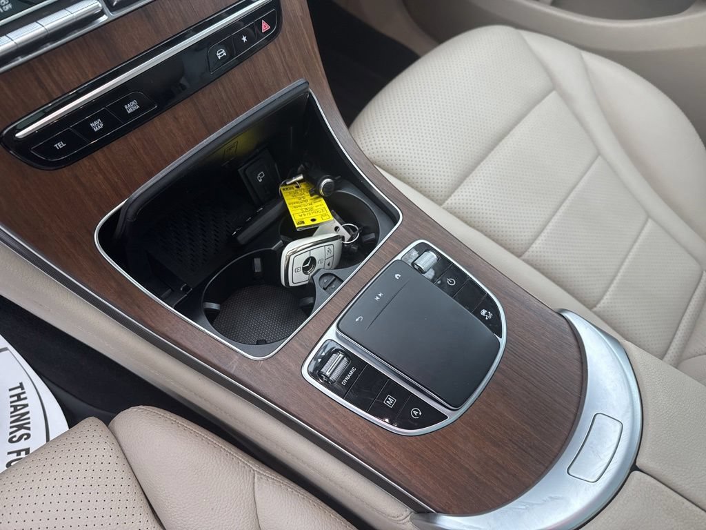 Used 2020 Mercedes-Benz GLC 300 4MATIC image 23