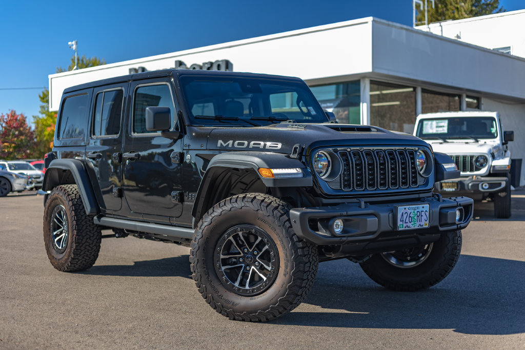 Used 2026 Jeep Wrangler Unlimited Rubicon 392 w/ Quick Order Package 27X Moab AWD/4WD image 1