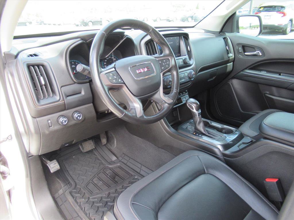 Used 2022 GMC Canyon AT4 image 15