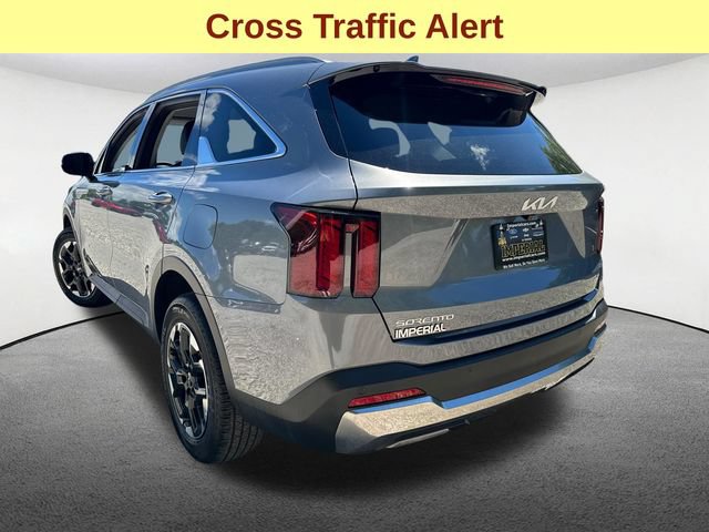 Used 2025 Kia Sorento S AWD/4WD image 10