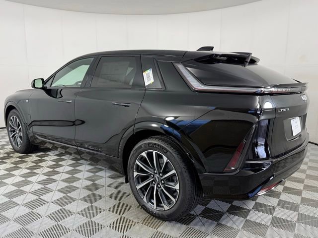 New 2026 Cadillac Lyriq Sport RWD image 4