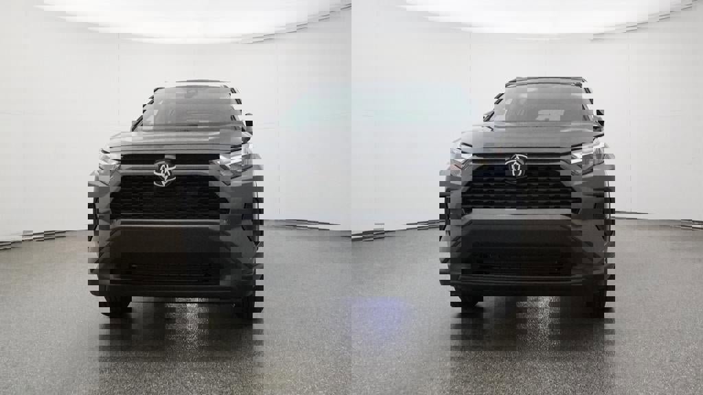 New 2025 Toyota RAV4 XLE image 31