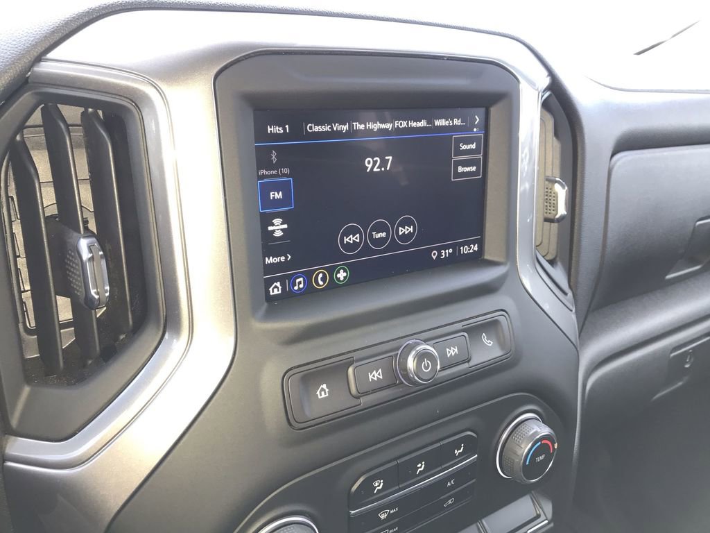 Used 2024 Chevrolet Silverado 1500 Custom image 16