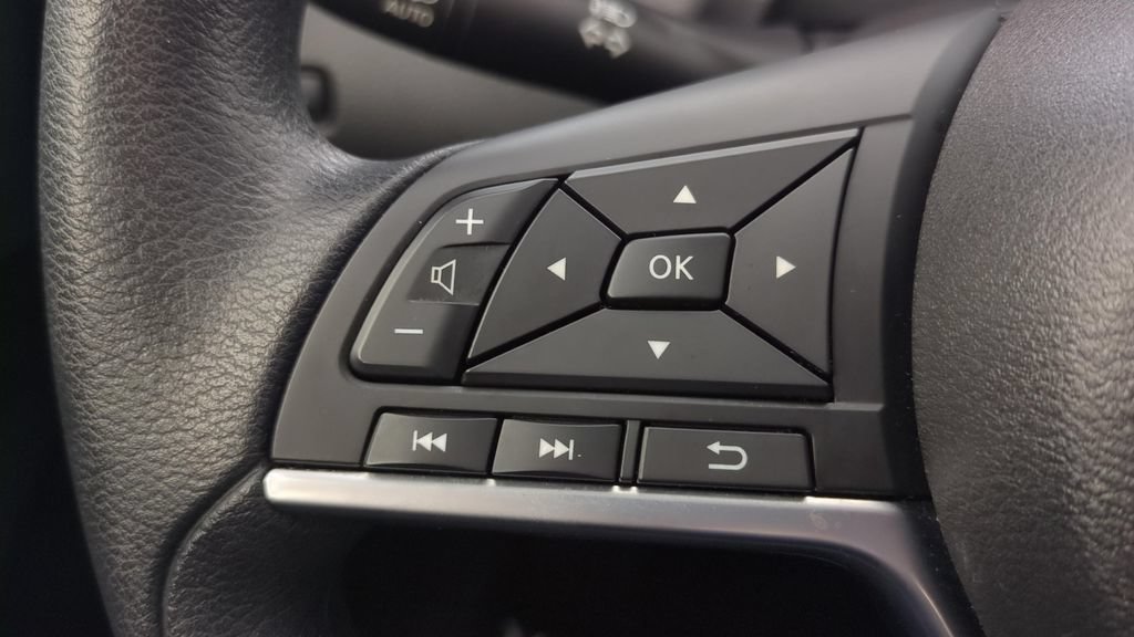 Certified 2022 Nissan Rogue Sport S AWD/4WD image 18
