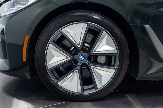 Certified 2023 BMW i4 eDrive40 RWD image 27