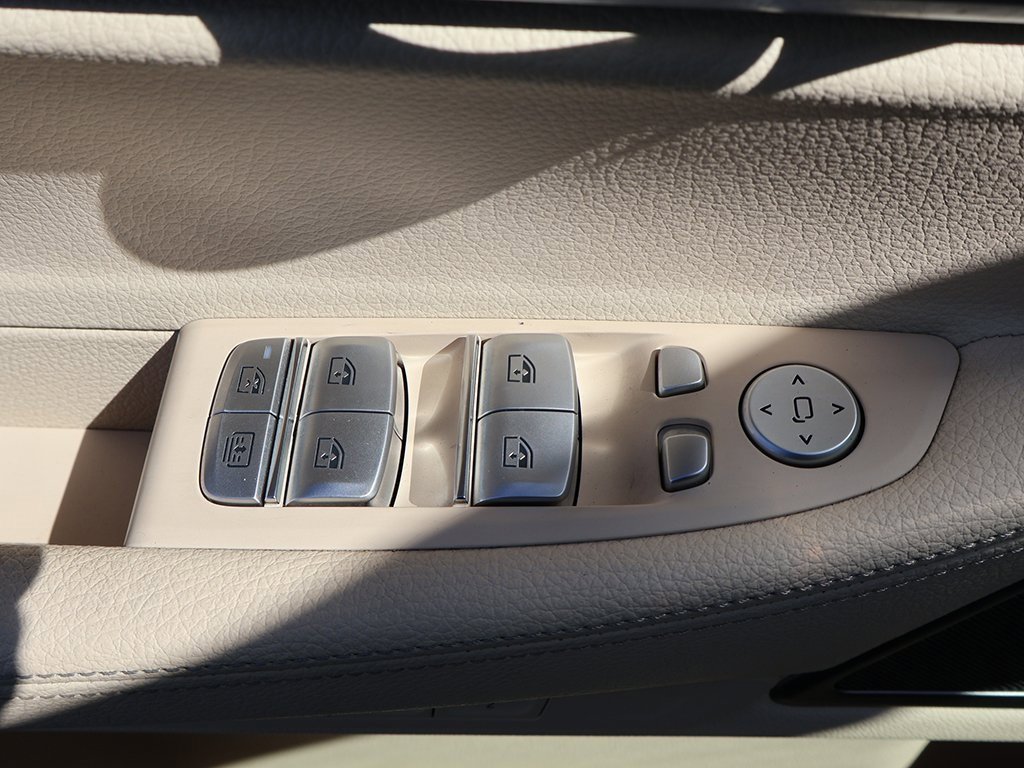 Used 2020 BMW 740i image 44