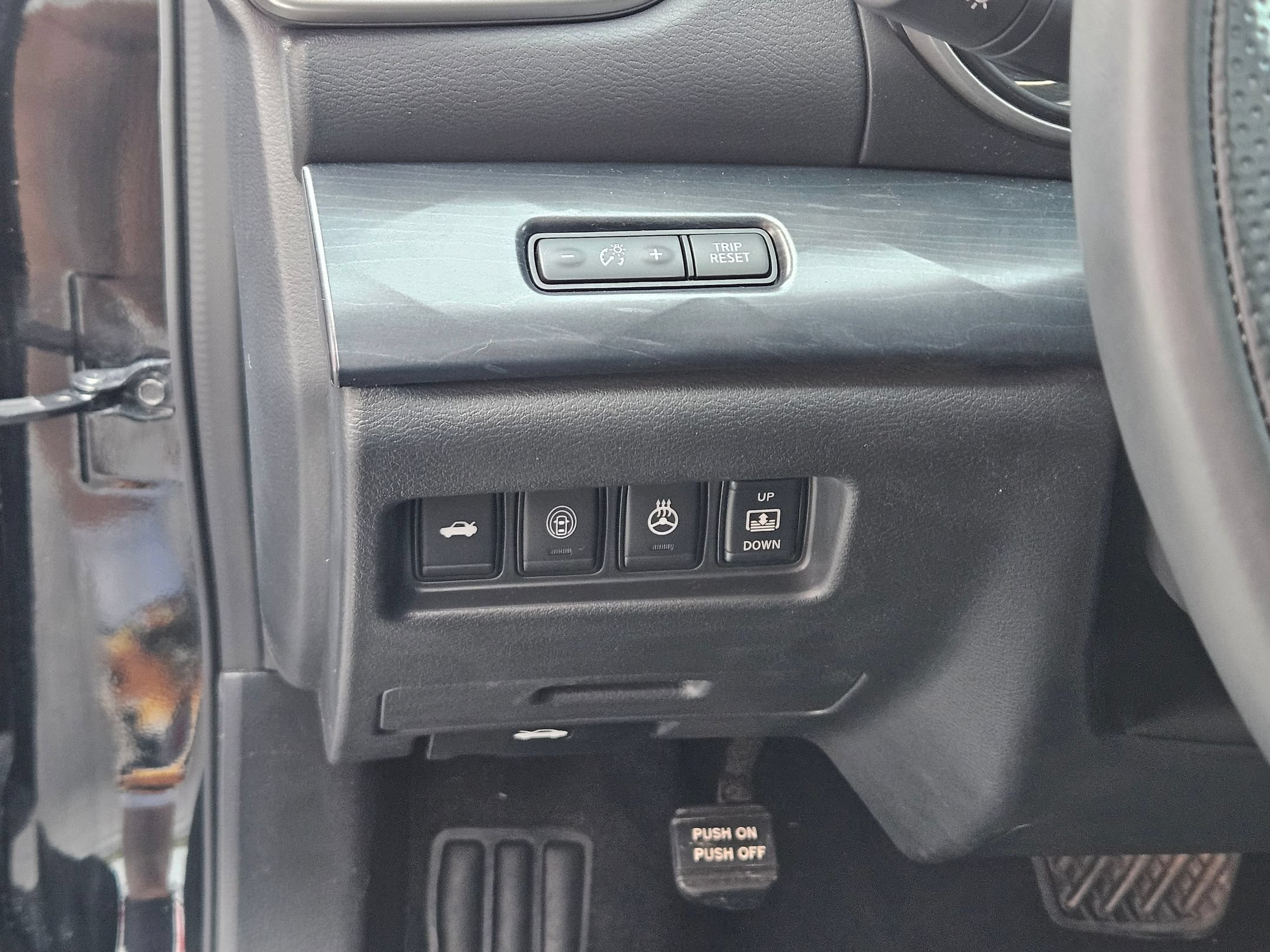 Used 2023 Nissan Maxima Platinum w/ Sport Mat Group FWD image 19