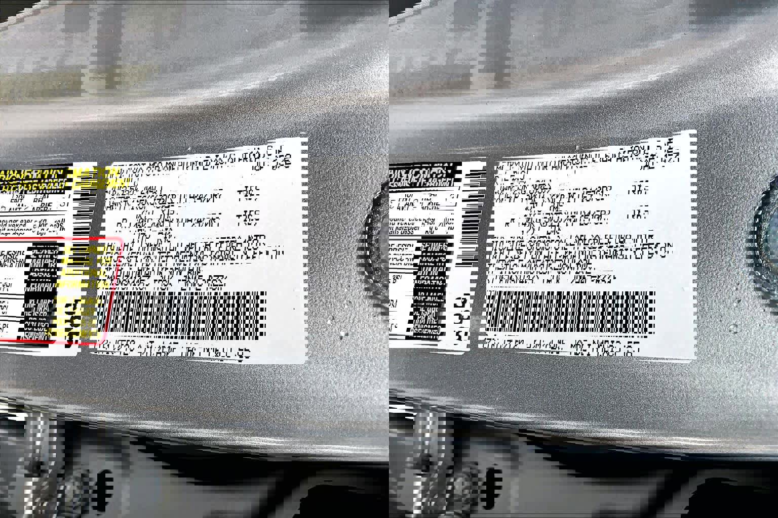 Certified 2025 Toyota Tacoma SR5 image 30