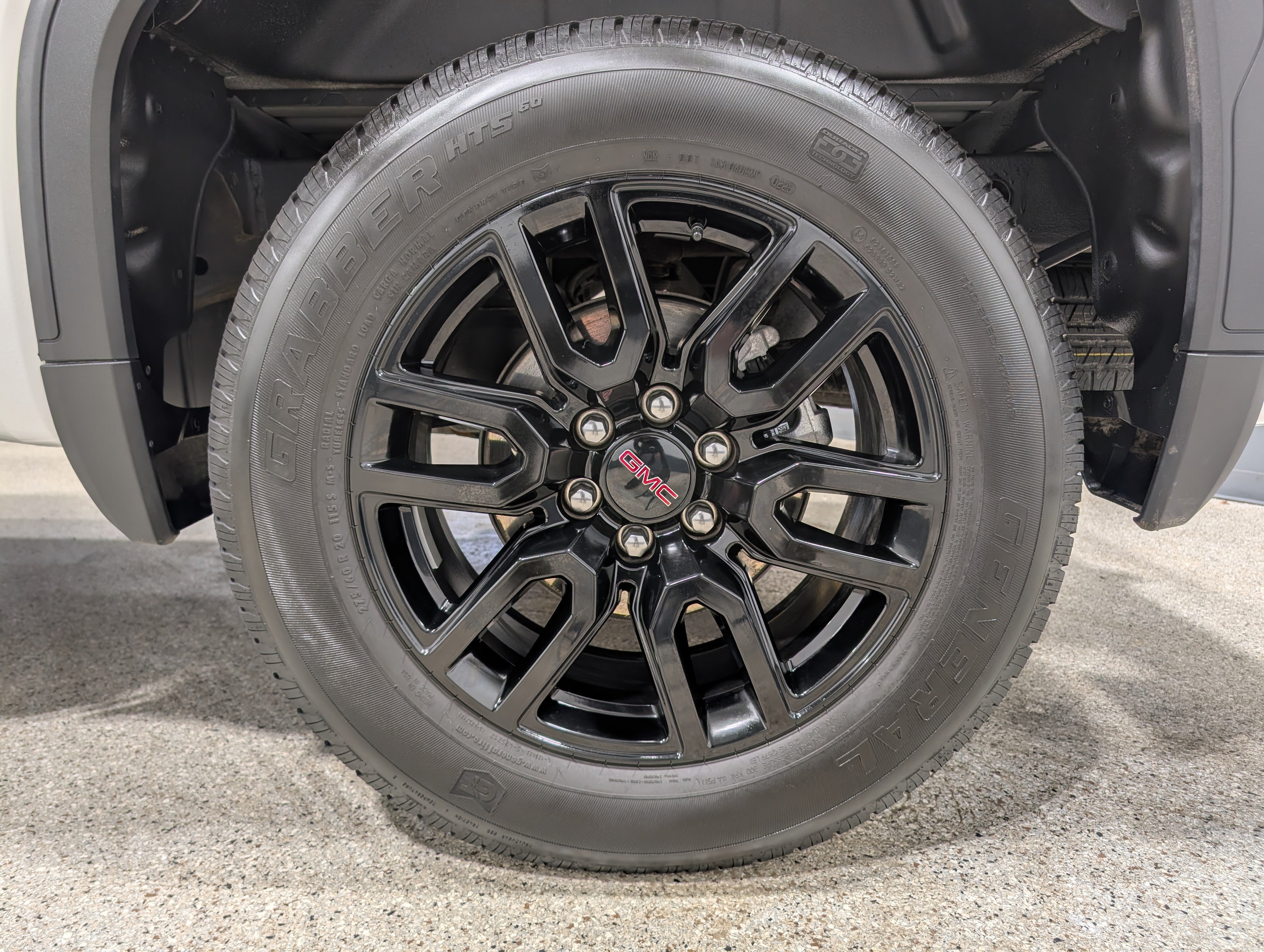 Used 2025 GMC Sierra 1500 Elevation AWD/4WD image 10