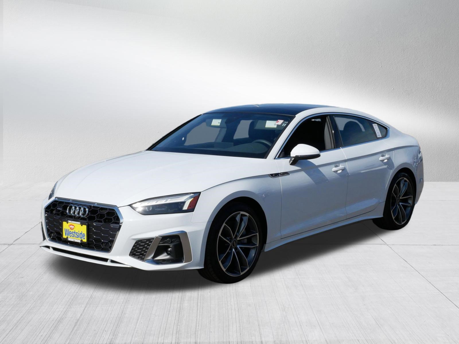 Used 2024 Audi A5 2.0T Premium Plus w/ Premium Plus AWD/4WD image 3