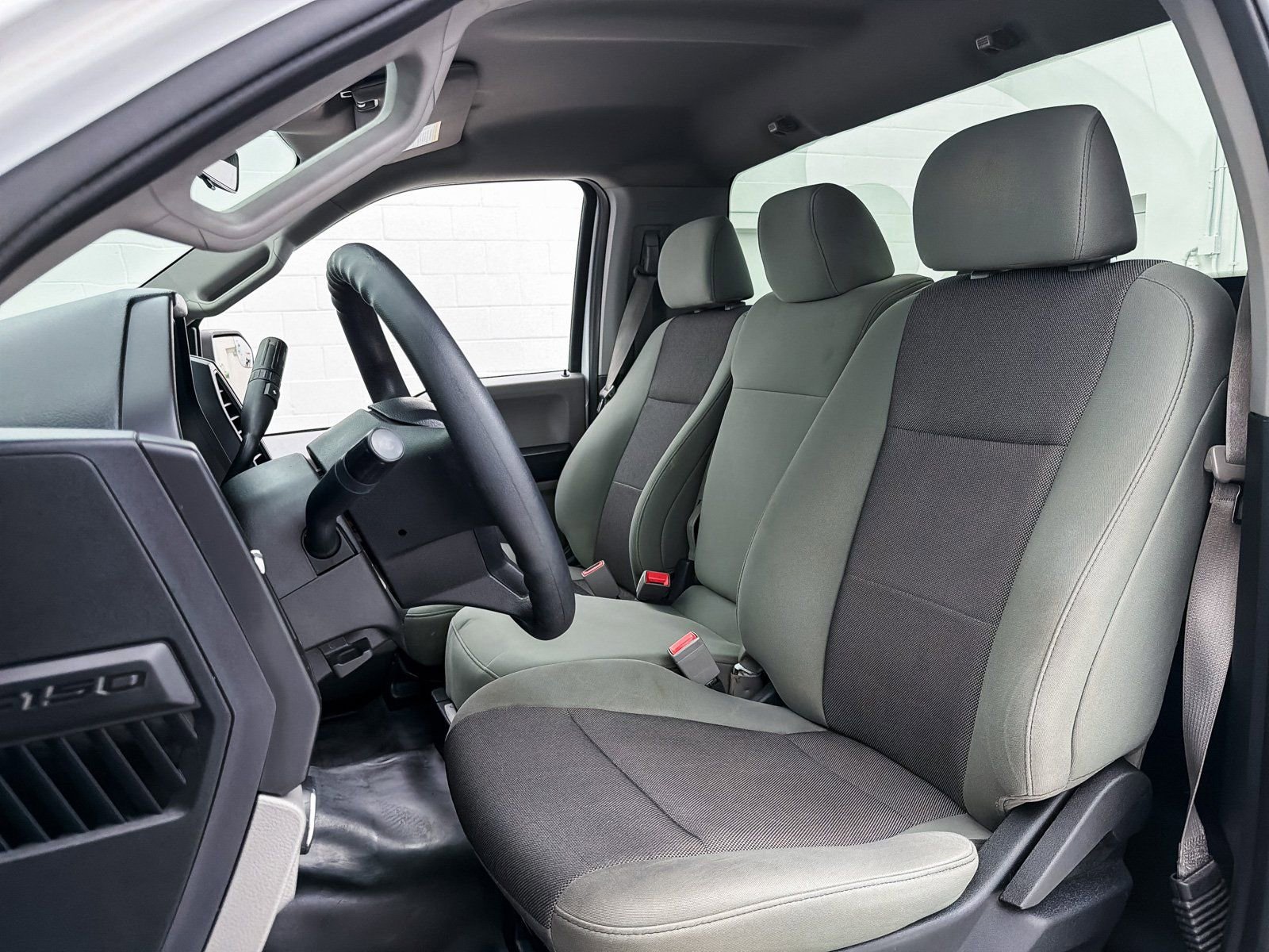 Used 2020 Ford F150 XL image 18