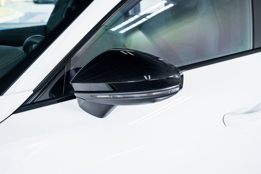 Used 2024 Audi e-tron GT Prestige image 20