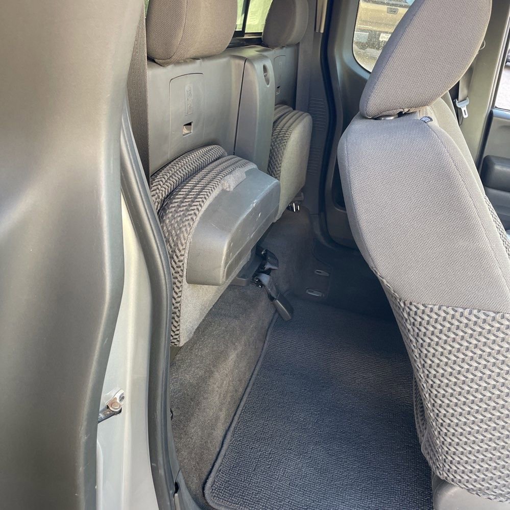 Used 2017 Nissan Frontier SV image 23