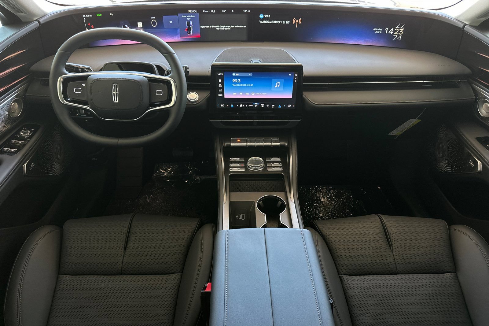 New 2026 Lincoln Nautilus Reserve AWD/4WD image 12