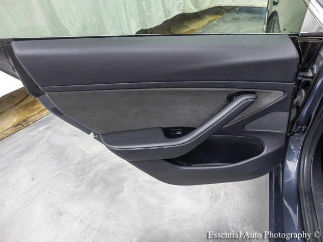 Used 2019 Tesla Model 3 Standard Range Plus image 36