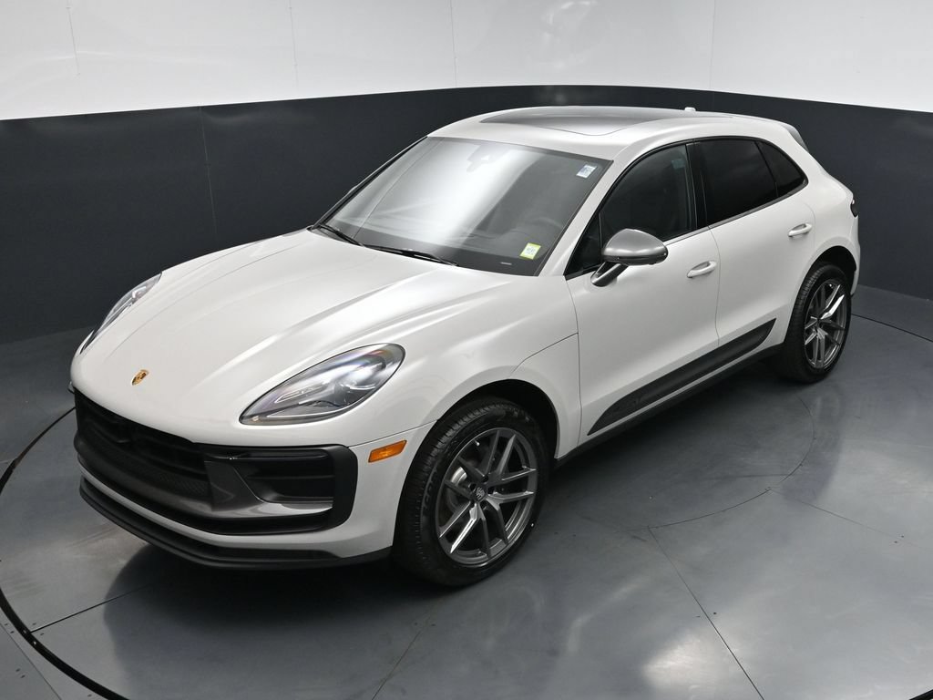 New 2026 Porsche Macan Turbo AWD/4WD image 14