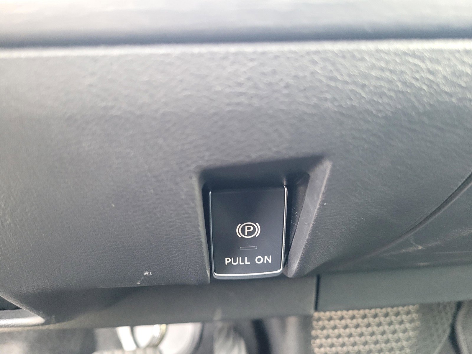 Certified 2024 Nissan Ariya FWD image 16