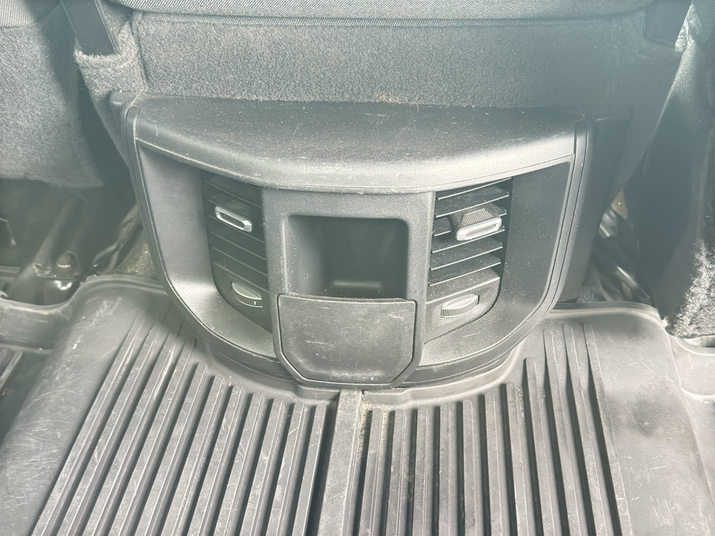 Used 2024 RAM 2500 Tradesman w/ Chrome Appearance Group AWD/4WD image 32