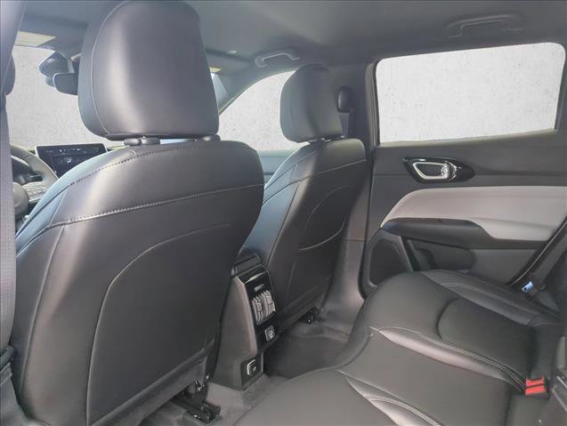 New 2026 Jeep Compass Limited image 17
