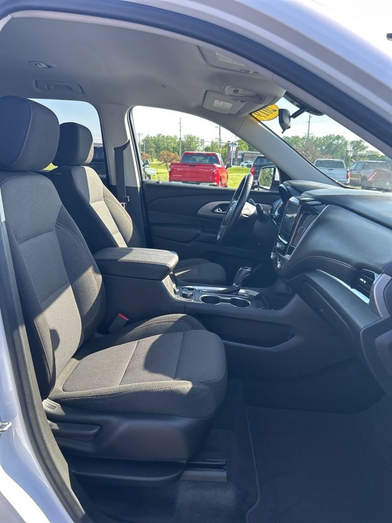 Used 2019 Chevrolet Traverse LT AWD/4WD image 60