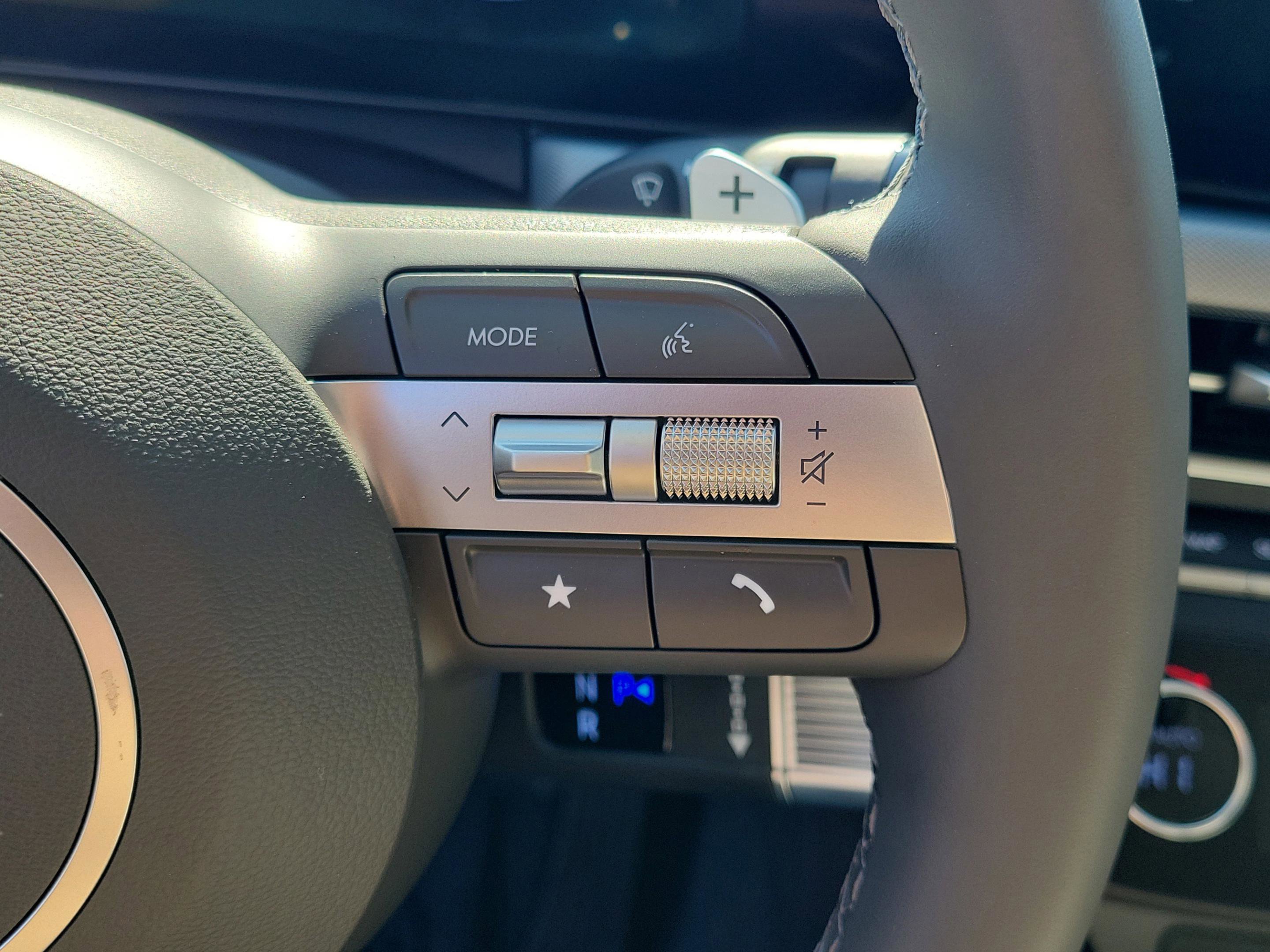 New 2026 Hyundai Sonata SEL FWD image 34