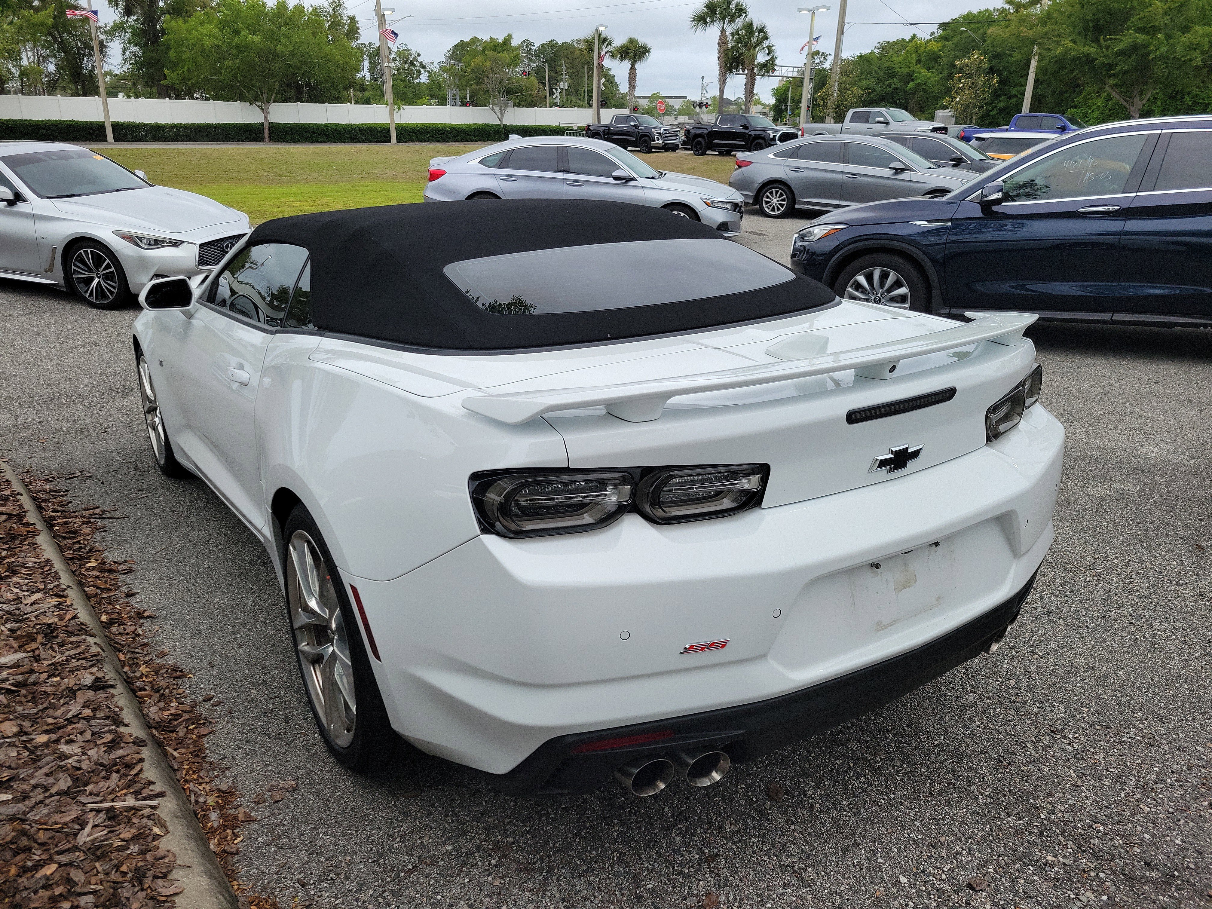 Used 2023 Chevrolet Camaro SS RWD image 23