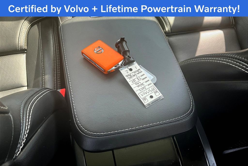 Used 2023 Volvo S90 T8 Ultimate w/ Lounge Package image 13