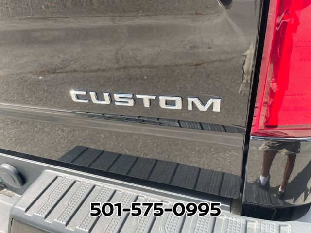 Used 2020 Chevrolet Silverado 1500 Custom w/ Custom Value Package RWD image 12