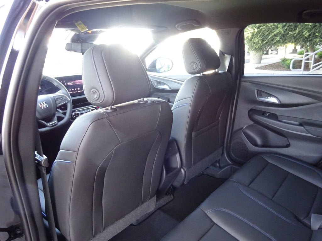New 2026 Buick Envista Sport Touring w/ Convenience I Package FWD image 18