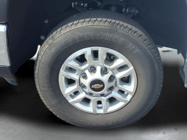 Used 2025 Chevrolet Silverado 2500 LT w/ Convenience Package AWD/4WD image 16