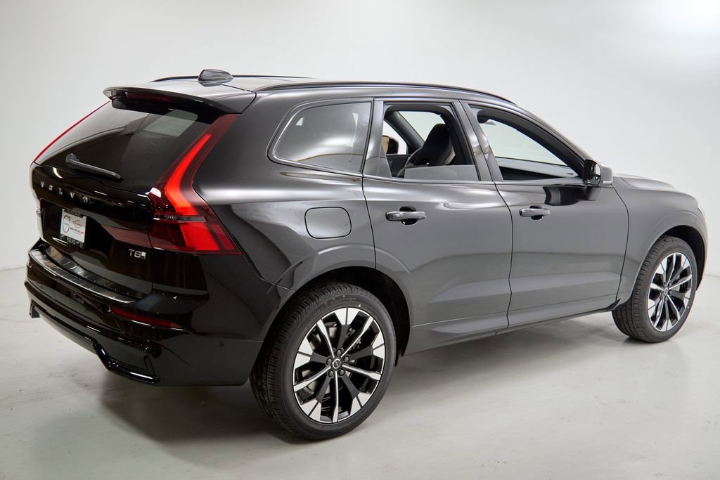 New 2026 Volvo XC60 T8 Plus w/ Protection Package Premier image 9