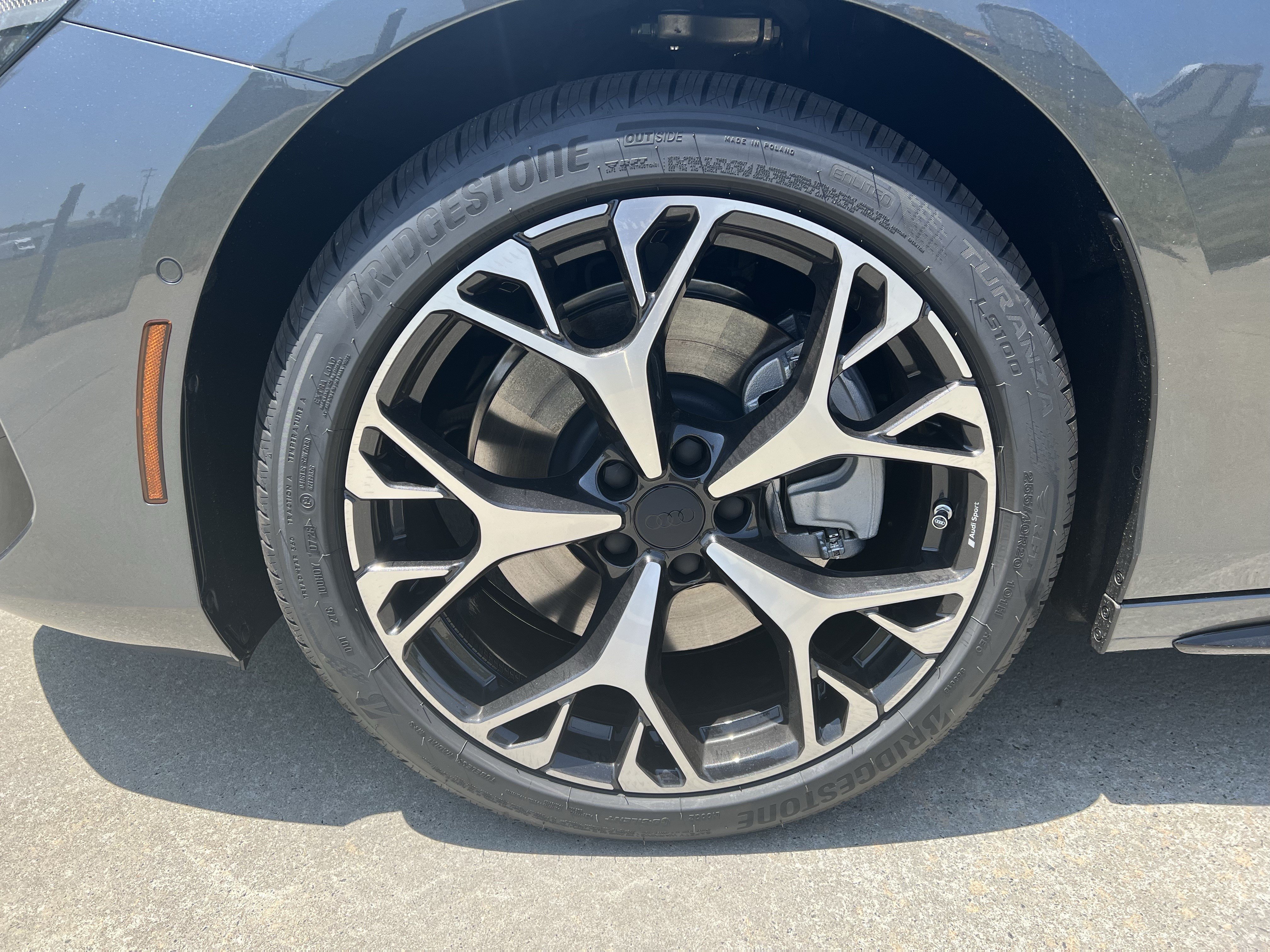 New 2026 Audi A6 Premium Plus AWD/4WD image 12