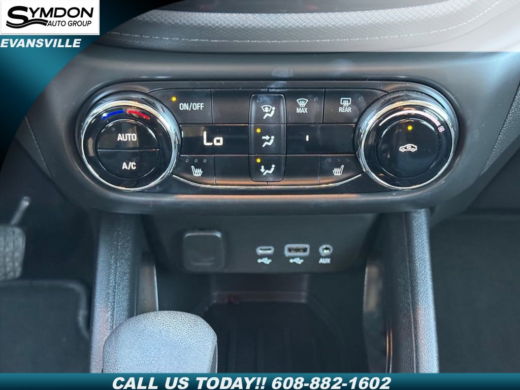 Used 2022 Chevrolet TrailBlazer LT w/ Convenience Package image 13