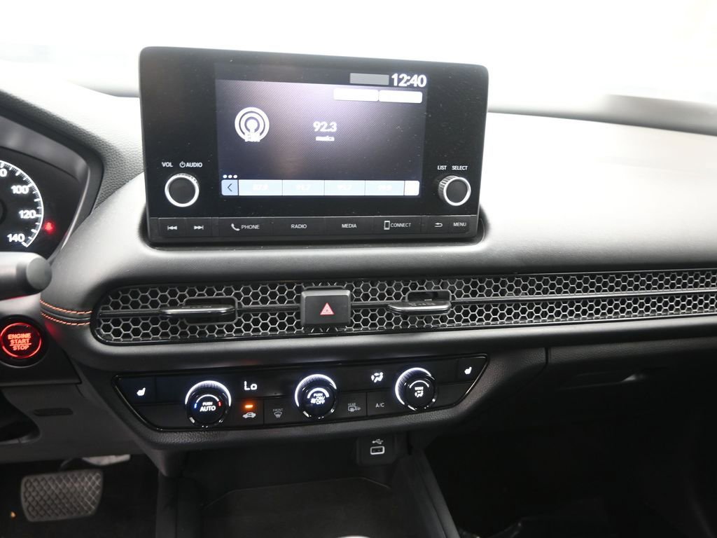 Used 2025 Honda HR-V Sport image 15