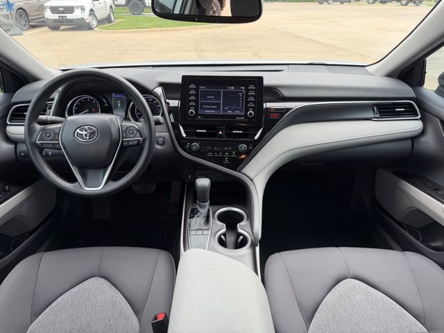 Used 2023 Toyota Camry LE w/ Convenience Package image 21