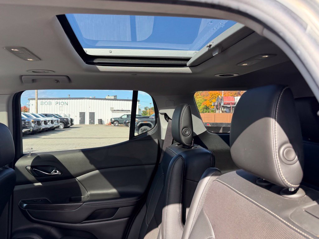 Used 2019 GMC Acadia SLT AWD/4WD image 12