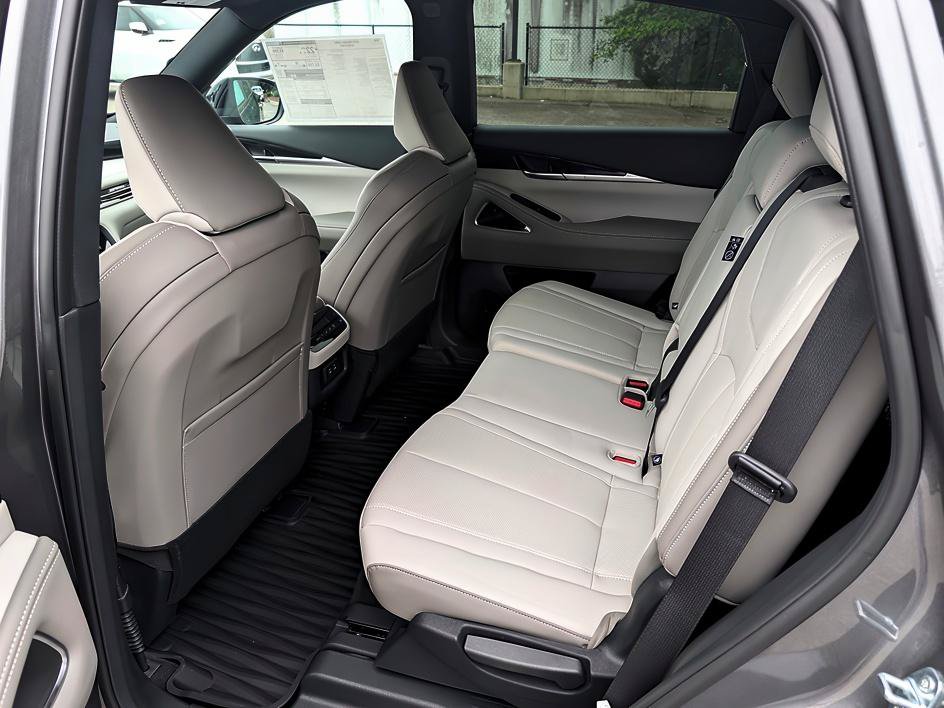 New 2027 INFINITI QX65 Sport AWD/4WD image 12
