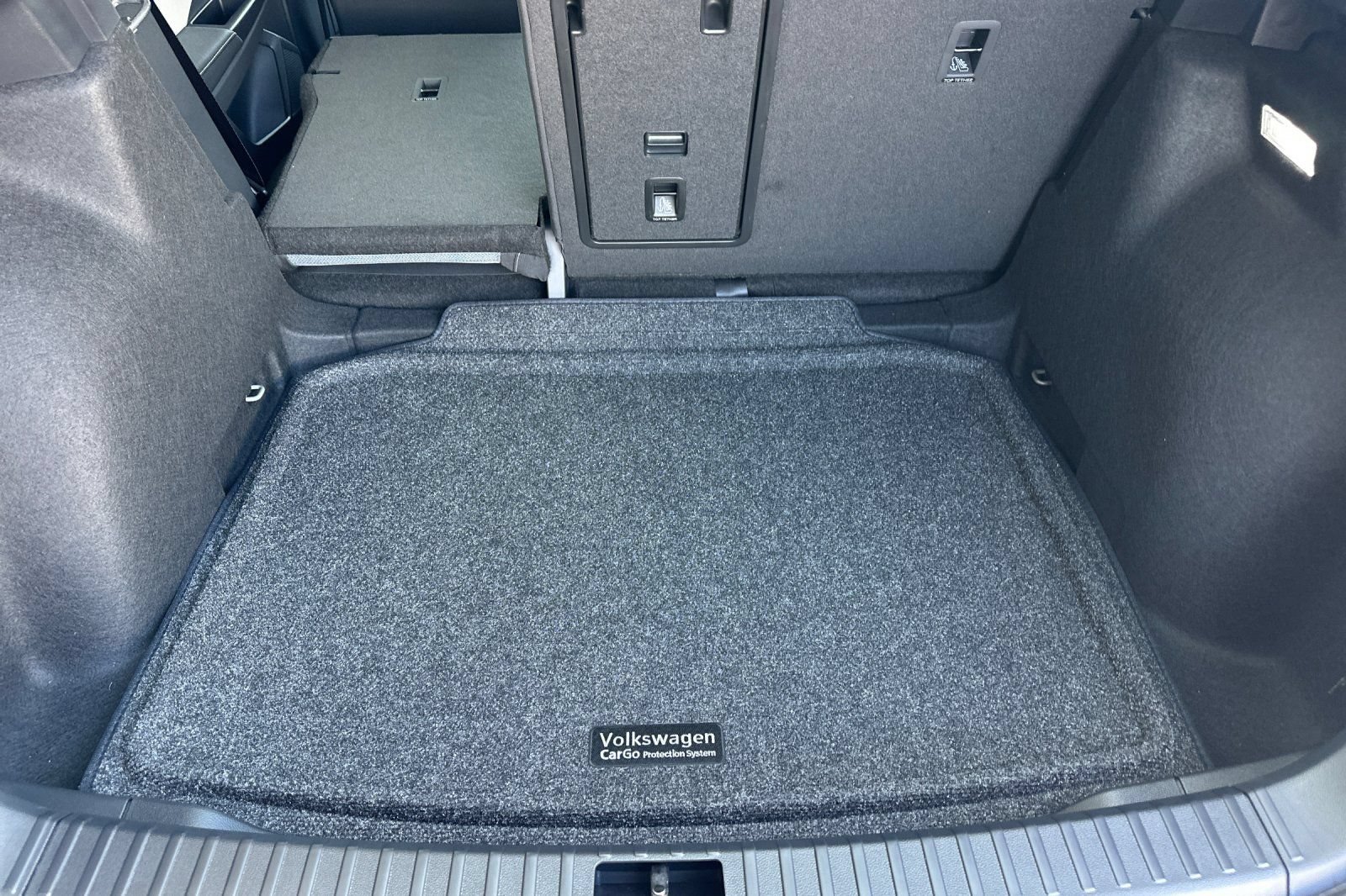 New 2026 Volkswagen Taos S FWD image 13