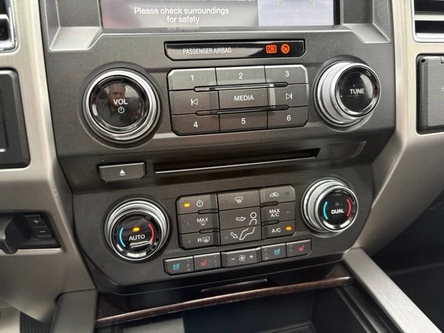 Used 2017 Ford F250 Platinum w/ Platinum Ultimate Package AWD/4WD image 30