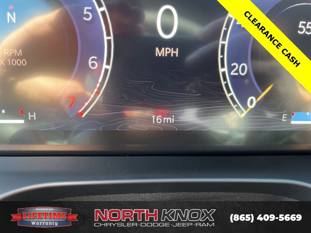 New 2025 Jeep Grand Cherokee L Limited image 35