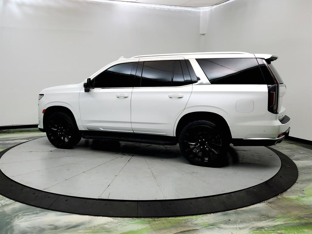 Used 2021 Cadillac Escalade Premium Luxury w/ LPO, Illumination Package AWD/4WD image 7