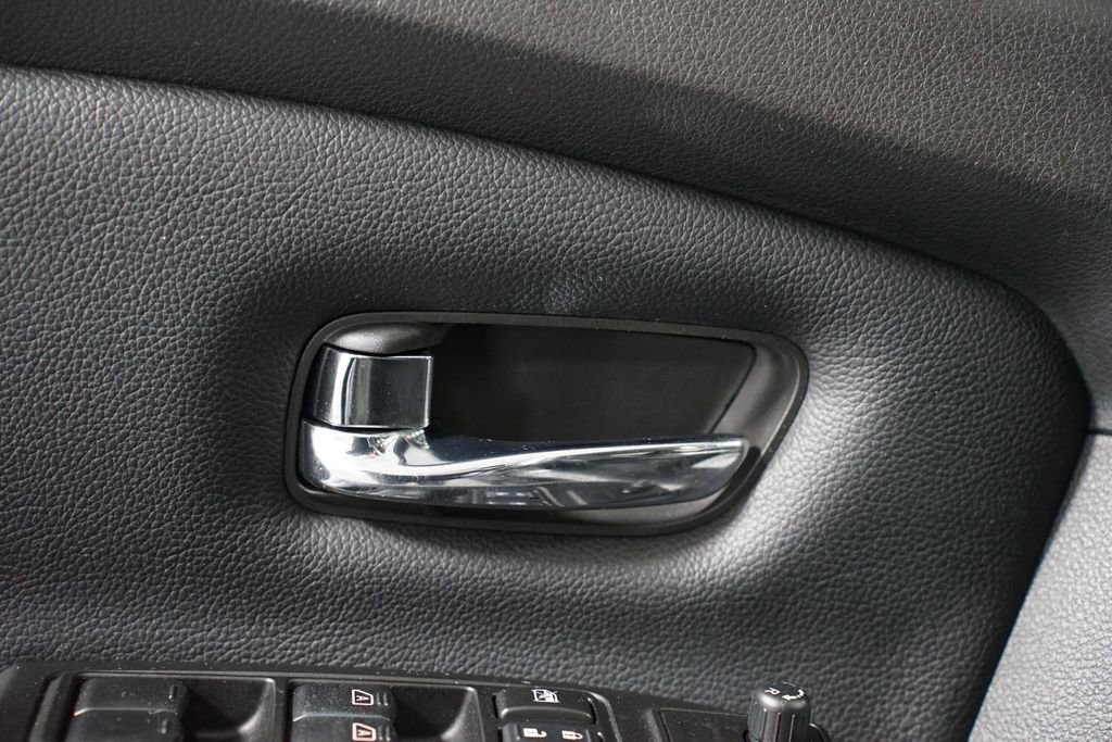 Used 2018 Nissan Titan PRO-4X w/ Pro-4x Utility Package image 33