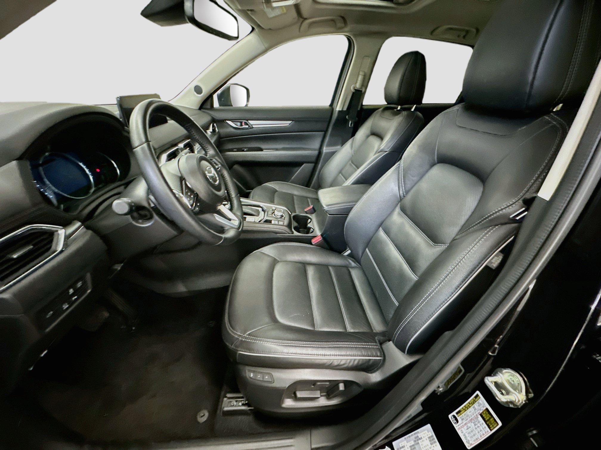 Used 2025 MAZDA CX-5 AWD 2.5 S w/ Premium Plus Pkg image 13