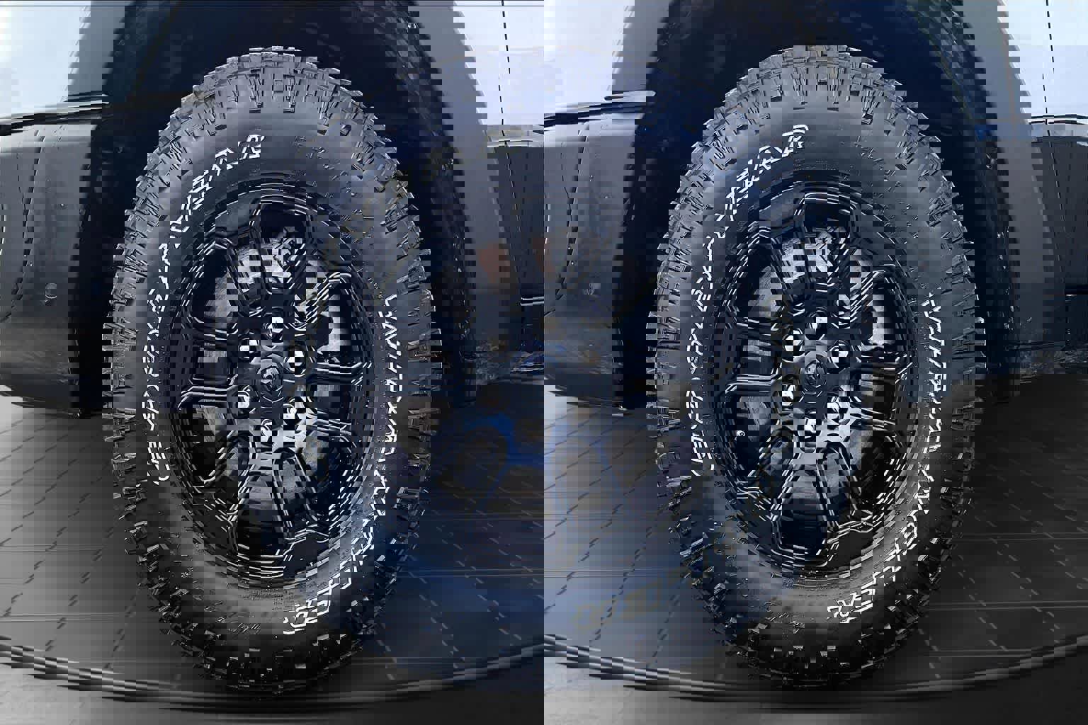 Used 2025 RAM 1500 Rebel image 8