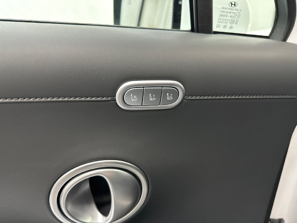 Used 2026 Hyundai Palisade Calligraphy FWD image 12